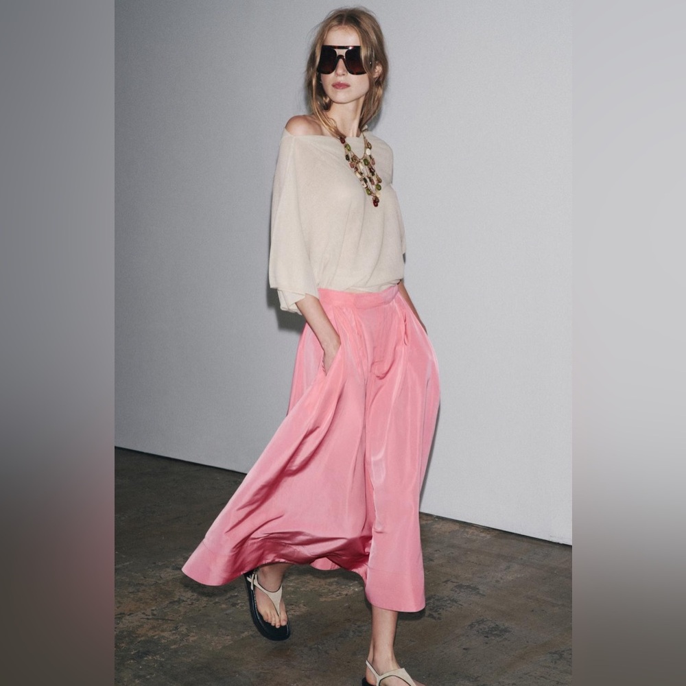 ZARA Bloggers Fav Midi Skirt